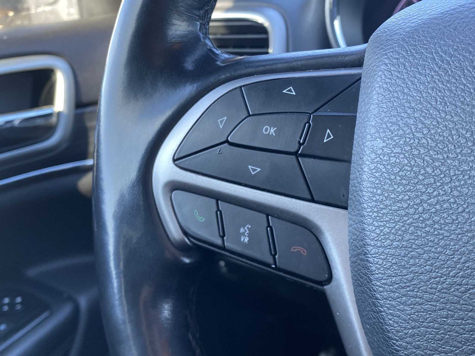 Thumbnail: 2021 Jeep Grand Cherokee - 26