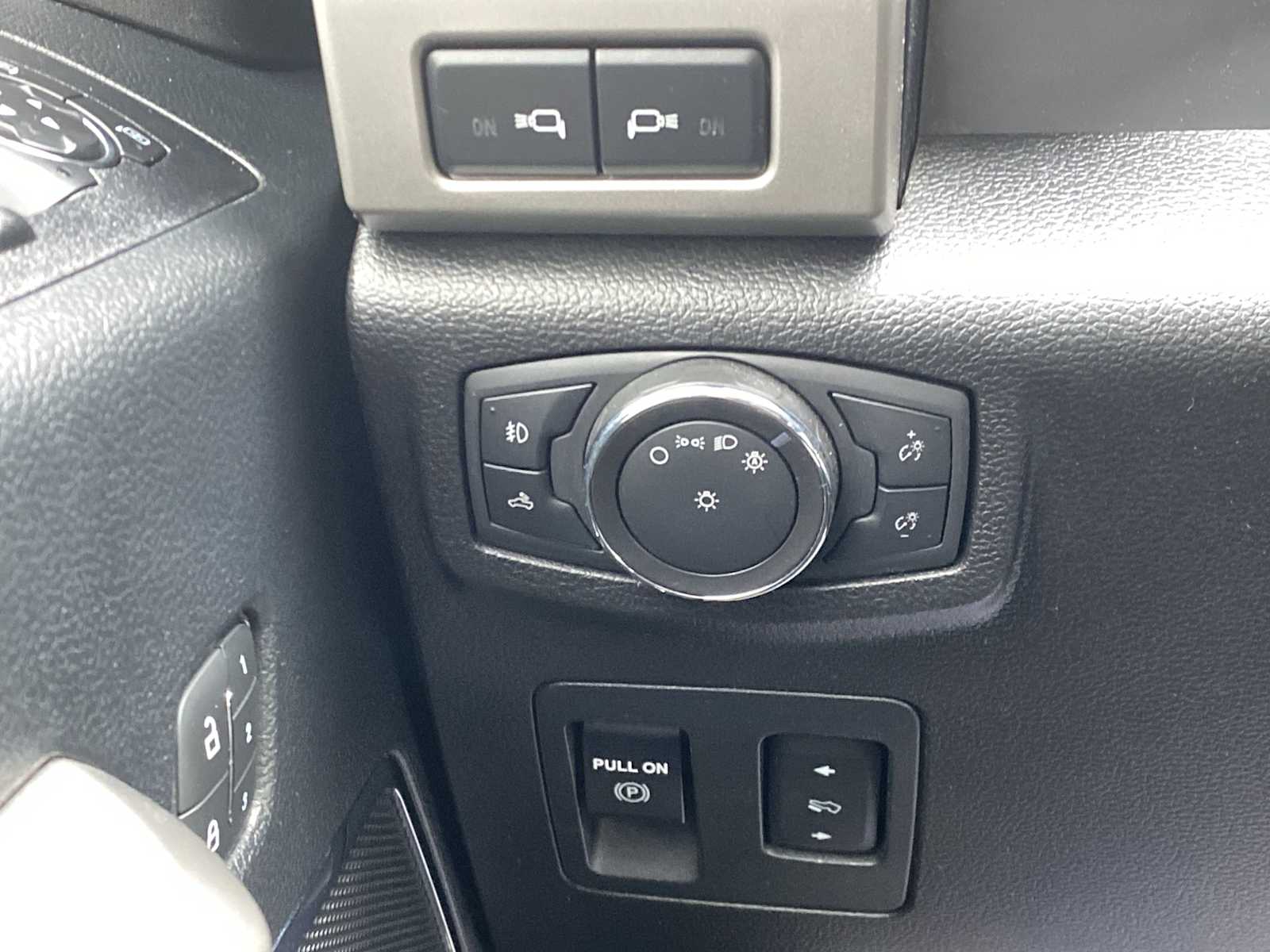 Thumbnail: 2020 Ford F-150 - 30