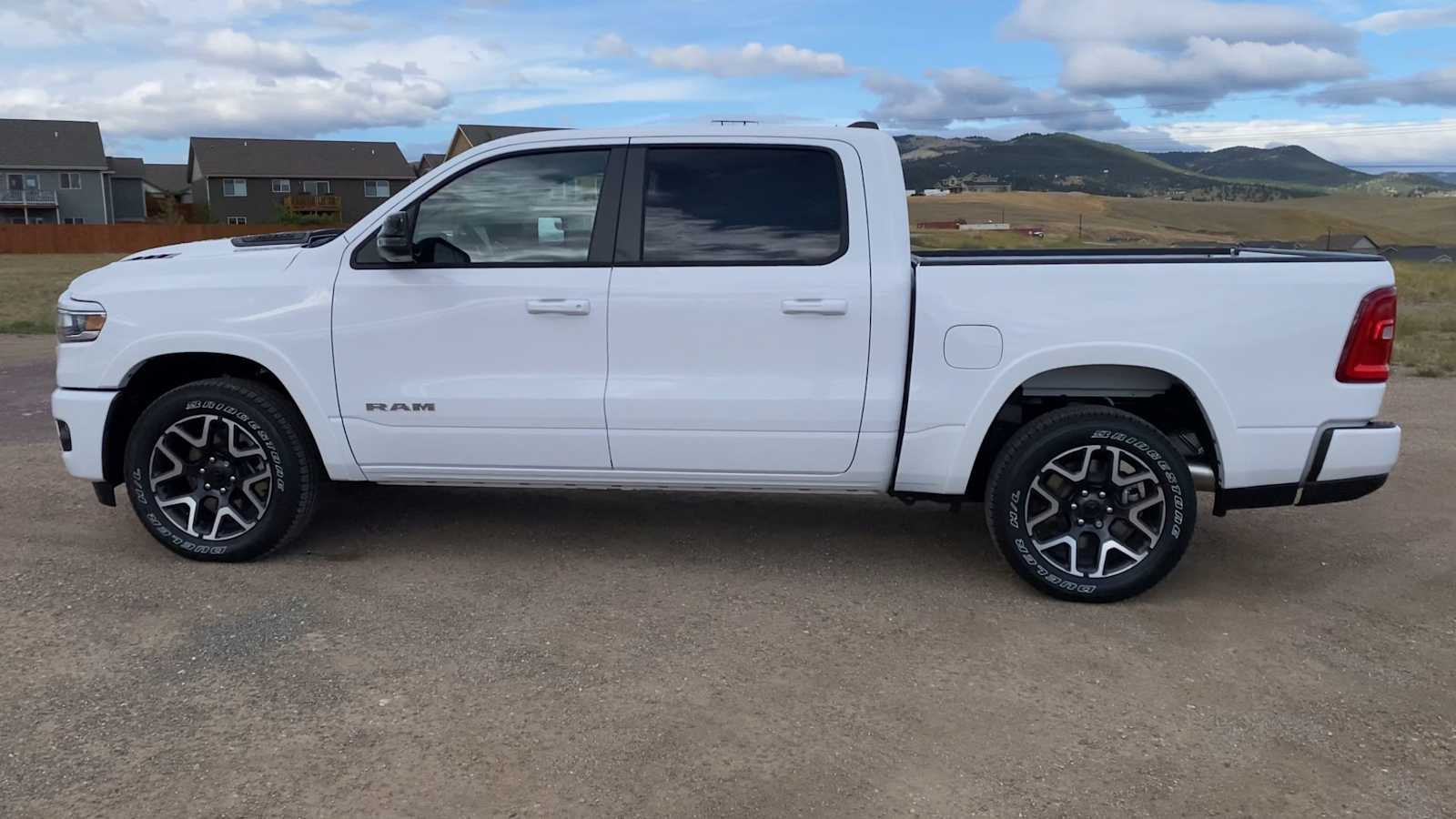 Thumbnail: 2026 RAM 1500 - 6