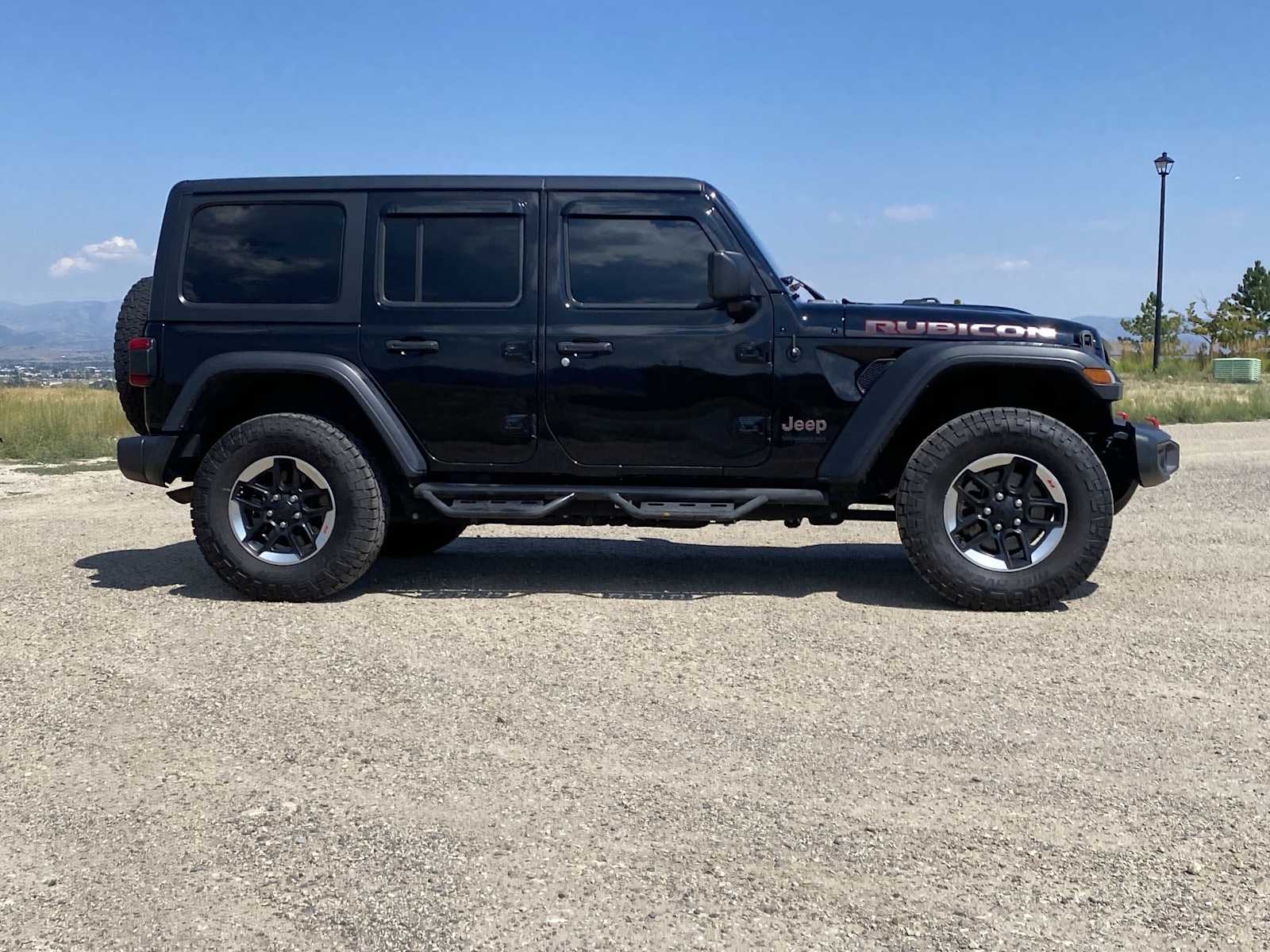 Thumbnail: 2021 Jeep Wrangler - 21