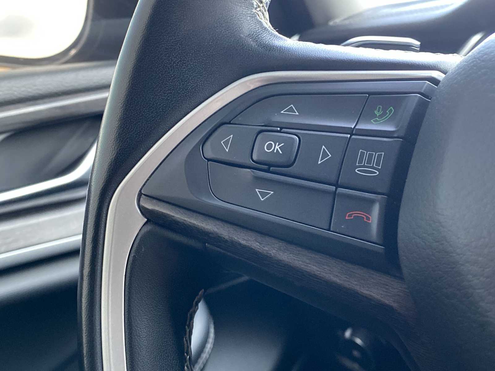 Thumbnail: 2021 Jeep Grand Cherokee L - 29