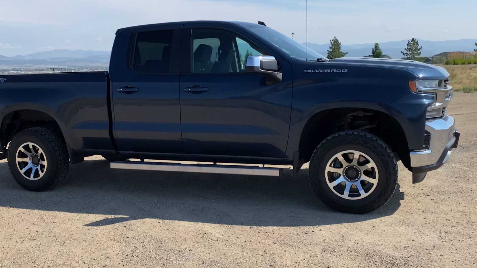Thumbnail: 2019 Chevrolet Silverado 1500 - 2