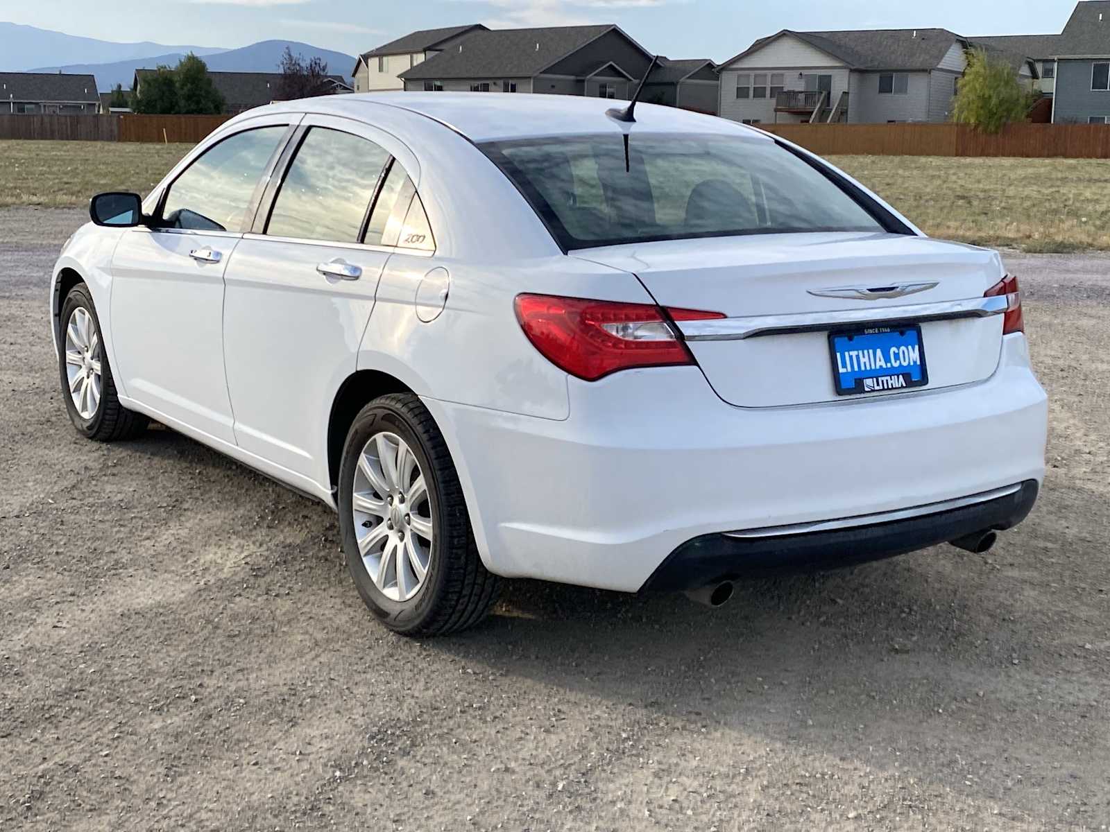 Thumbnail: 2014 Chrysler 200 - 11