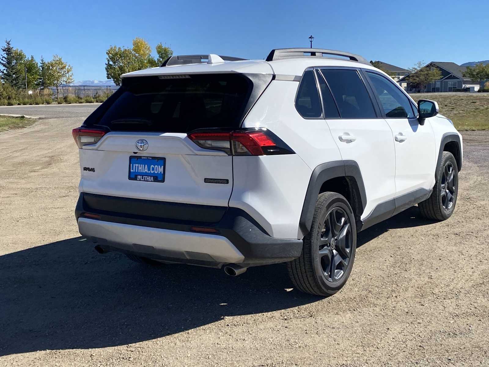 Thumbnail: 2023 Toyota RAV4 - 12