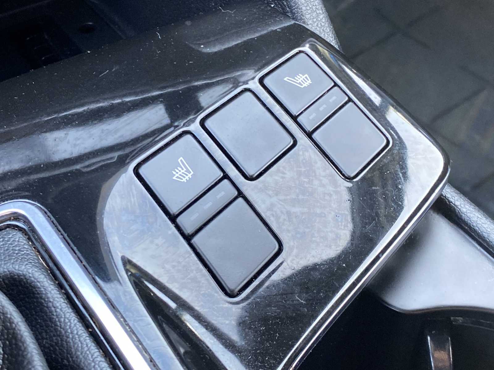 Thumbnail: 2023 Kia Sportage - 36