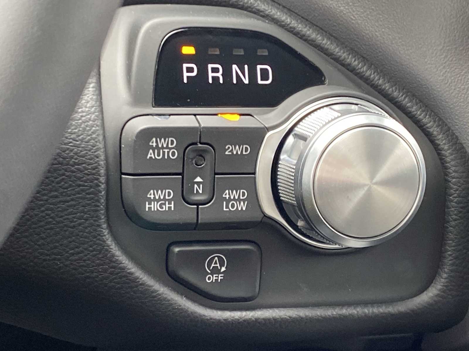 Thumbnail: 2026 RAM 1500 - 25