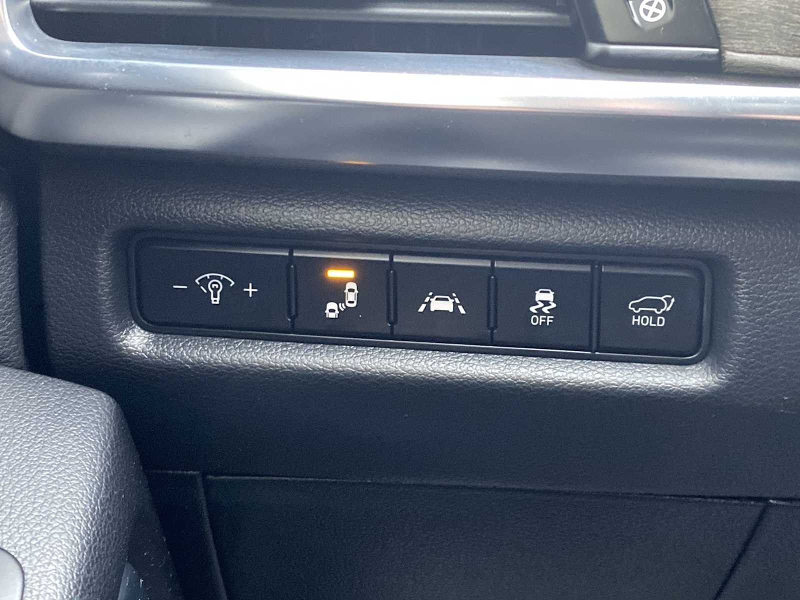 Thumbnail: 2022 Kia Telluride - 29