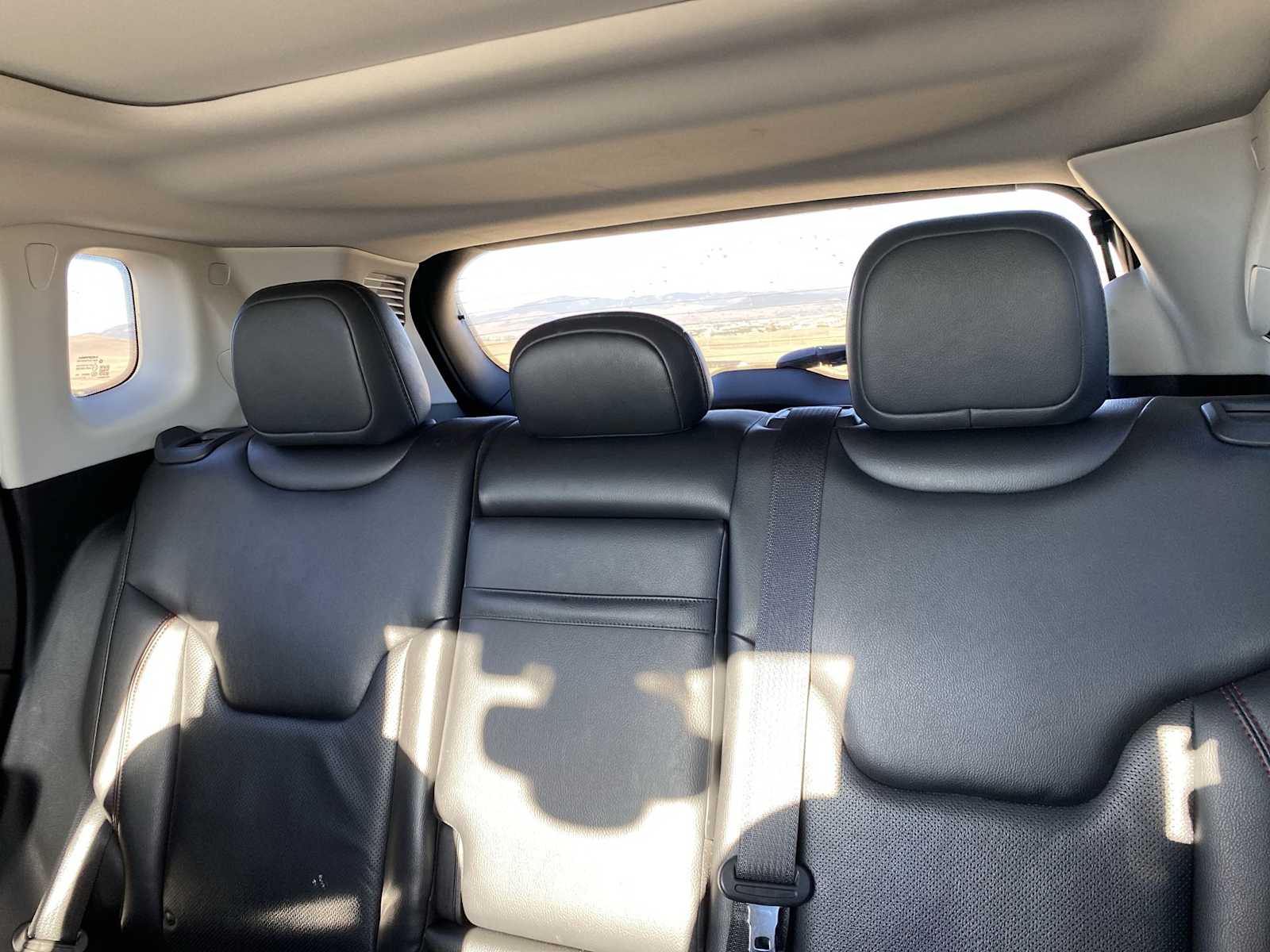 Thumbnail: 2018 Jeep Compass - 35