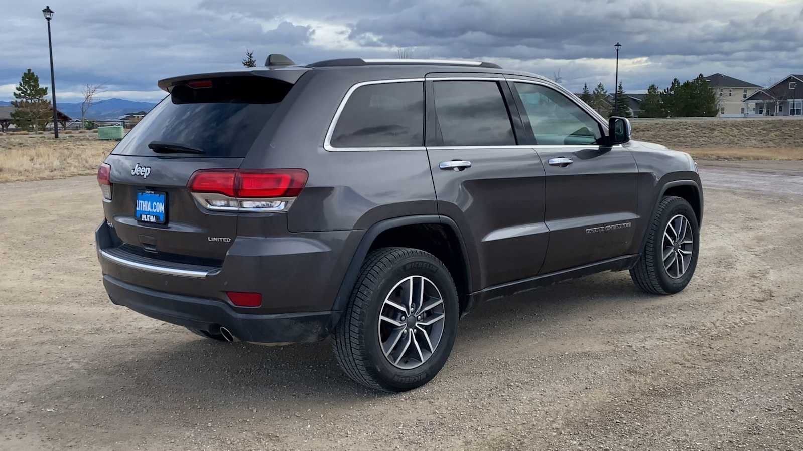 Thumbnail: 2018 Jeep Grand Cherokee - 8