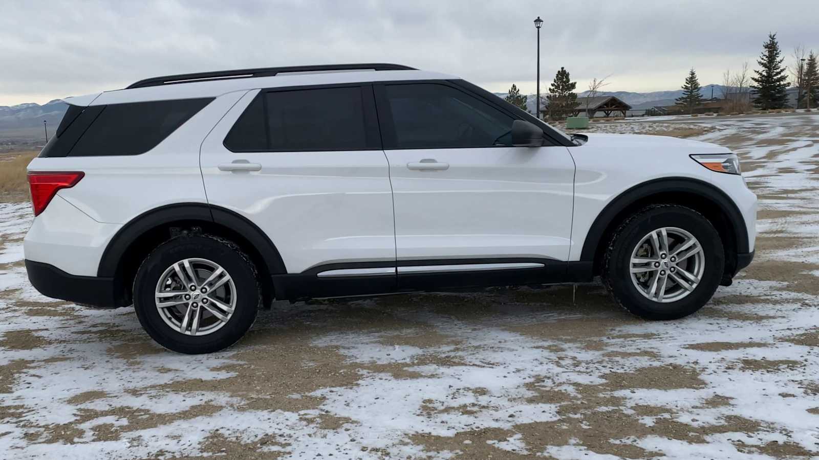 Thumbnail: 2022 Ford Explorer - 9