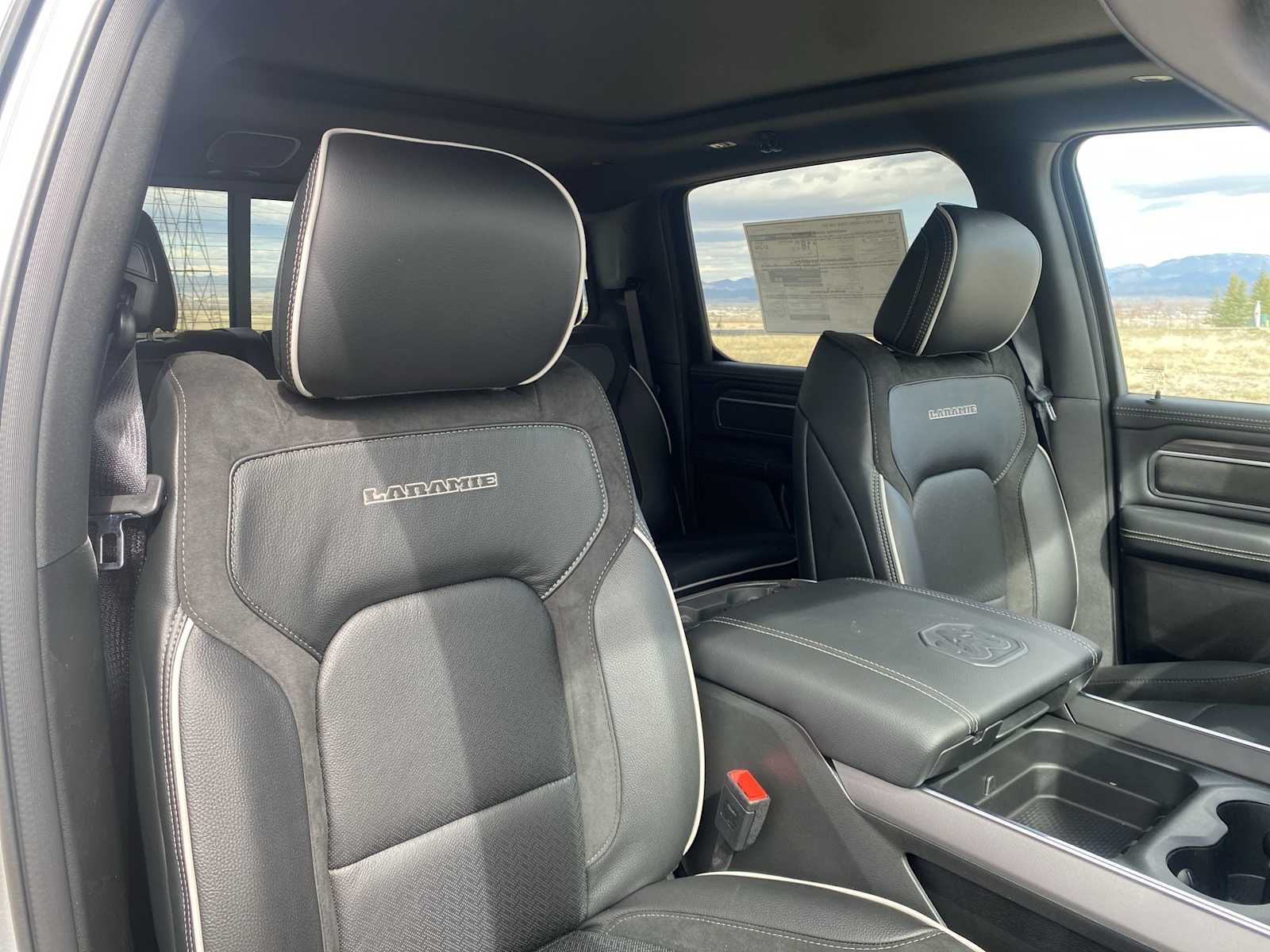 Thumbnail: 2026 RAM 1500 - 18