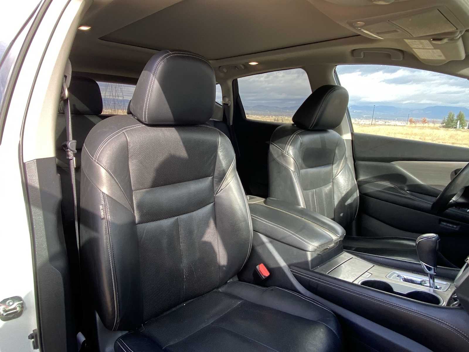 Thumbnail: 2017 Nissan Murano - 17