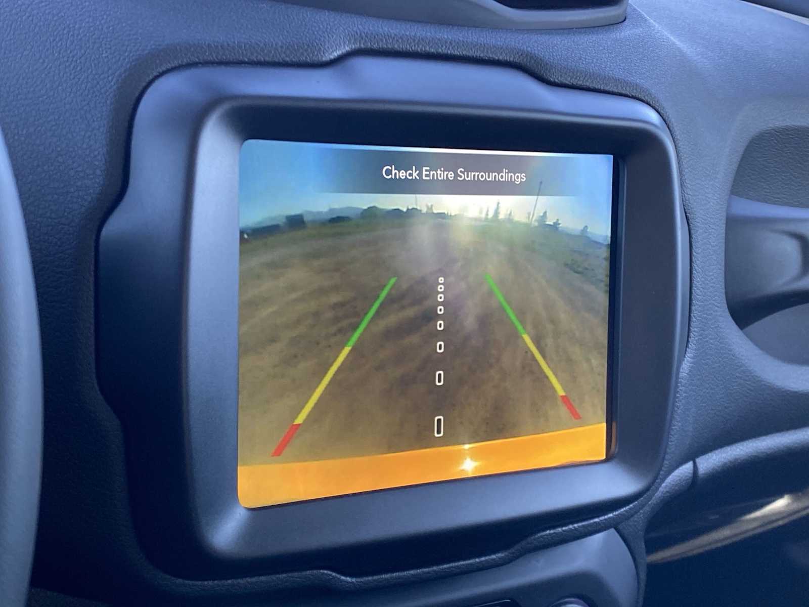 Thumbnail: 2023 Jeep Renegade - 29