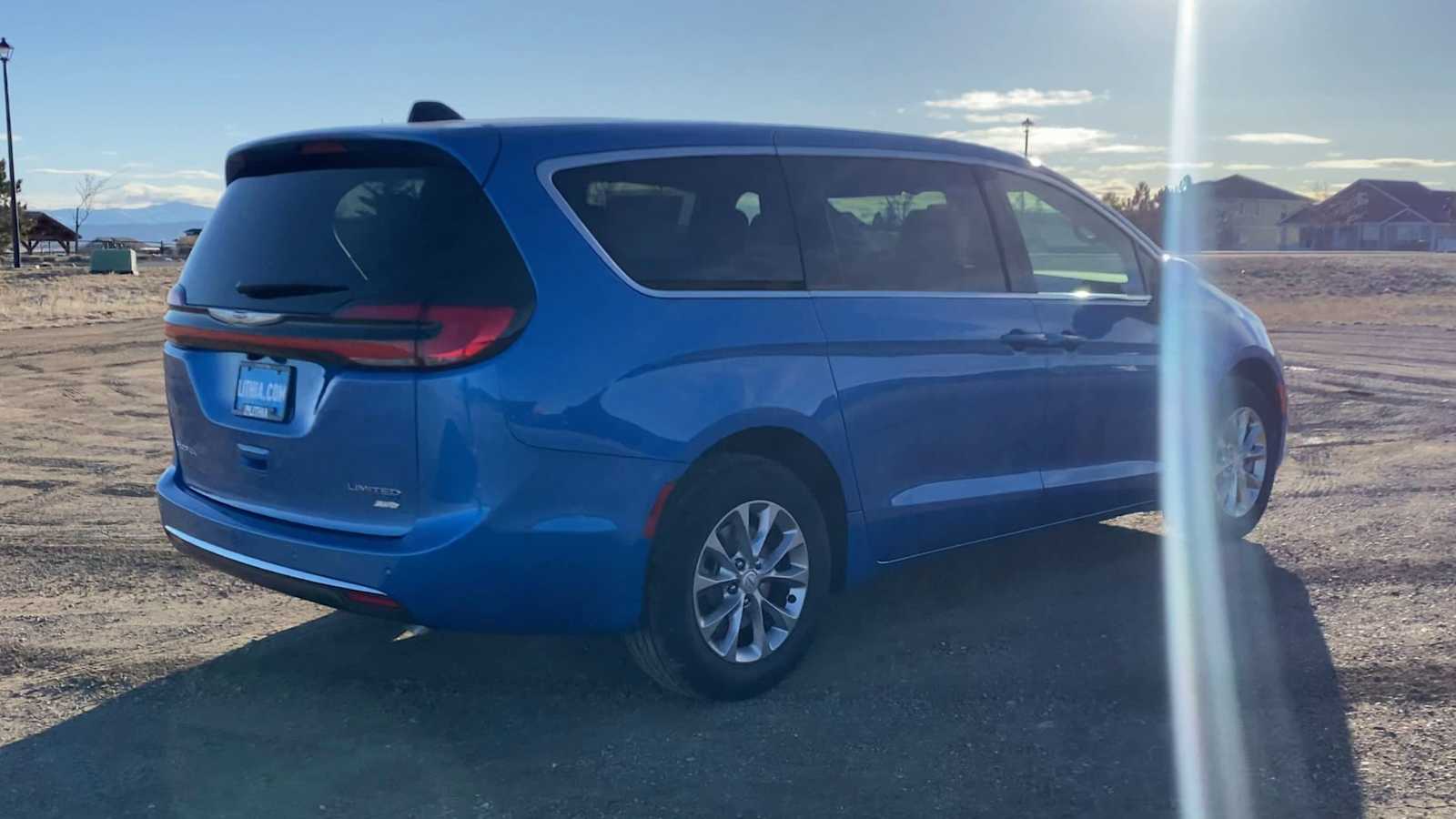 Thumbnail: 2026 Chrysler Pacifica - 8