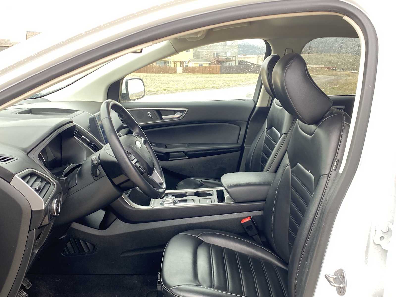 Thumbnail: 2023 Ford Edge - 17