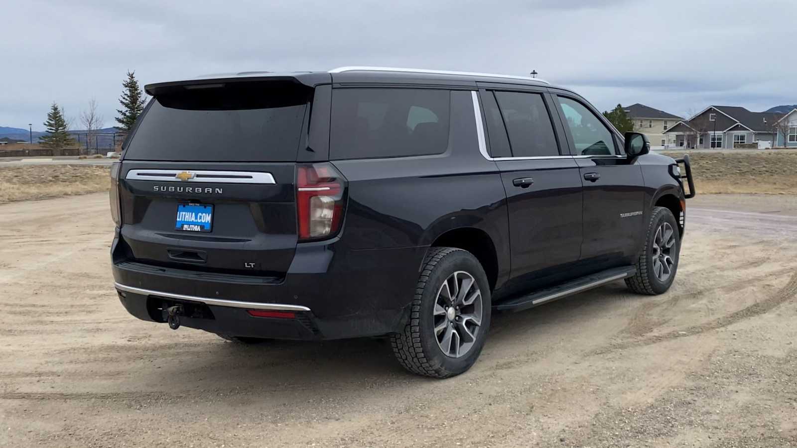 Thumbnail: 2022 Chevrolet Suburban - 8