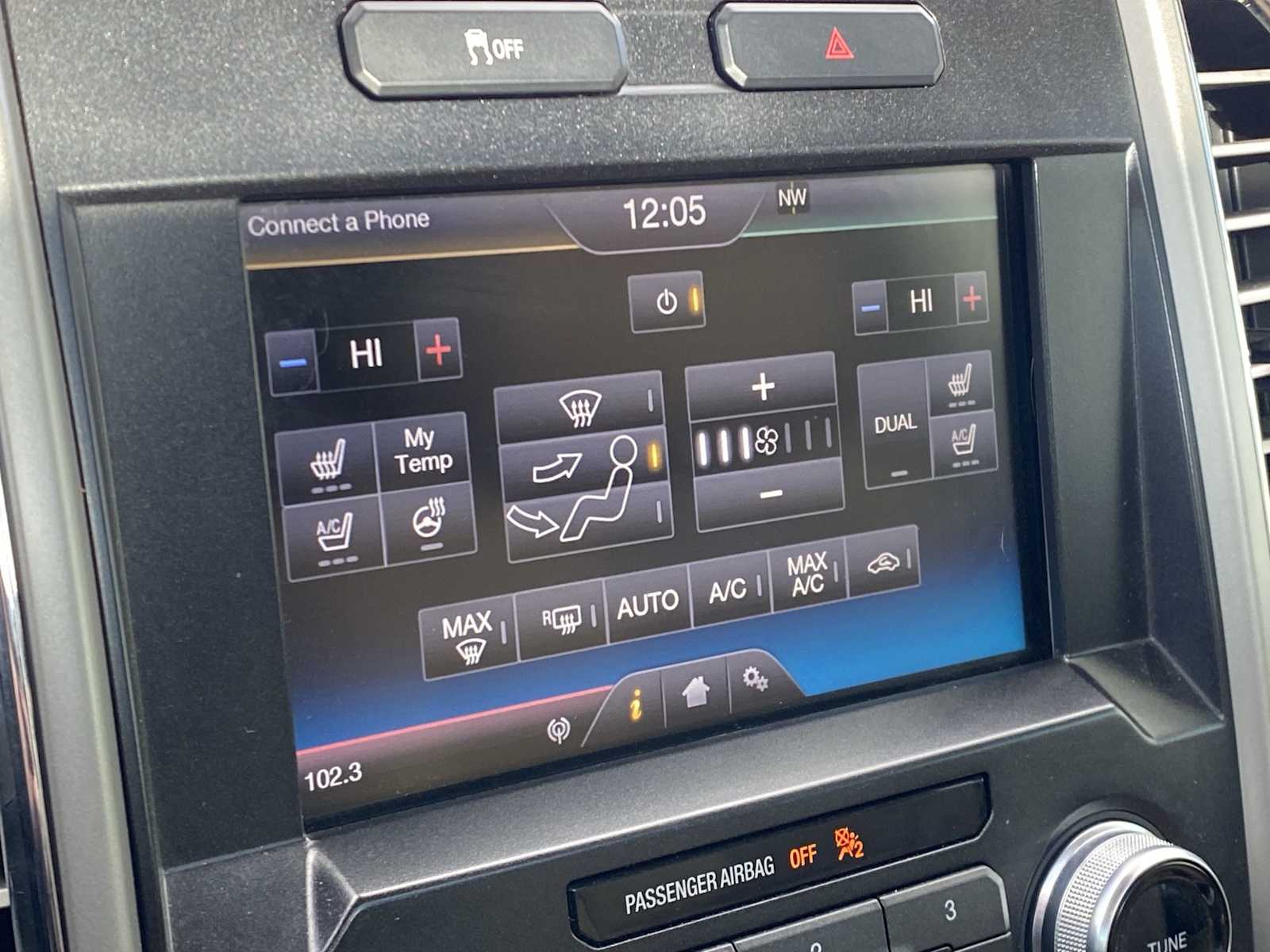 Thumbnail: 2015 Ford F-150 - 28