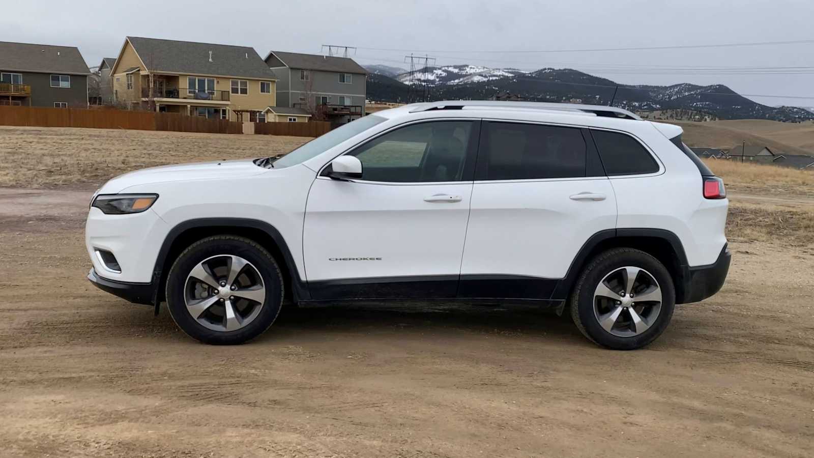 Thumbnail: 2019 Jeep Cherokee - 5