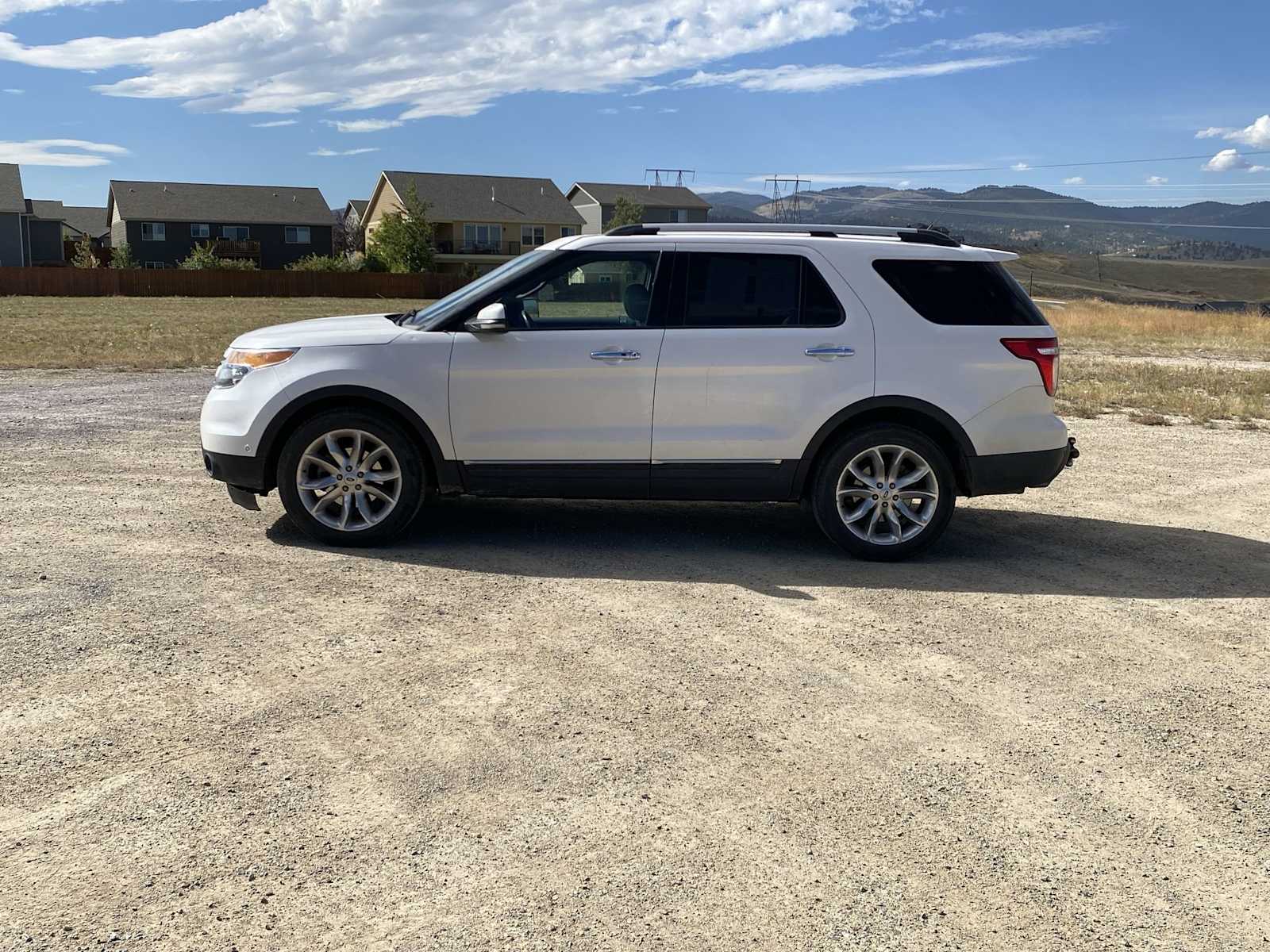 Thumbnail: 2012 Ford Explorer - 10