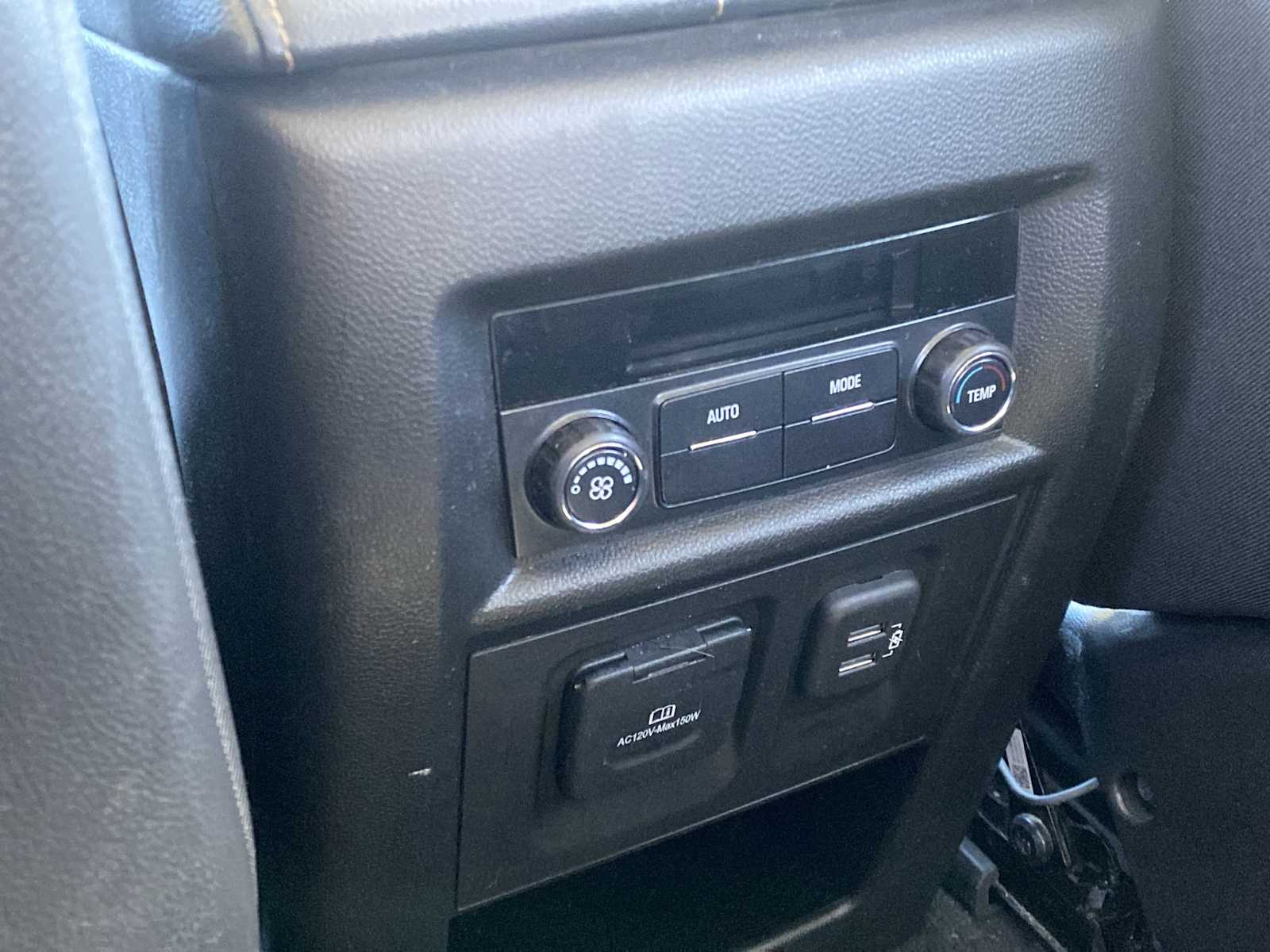 Thumbnail: 2019 Chevrolet Traverse - 33