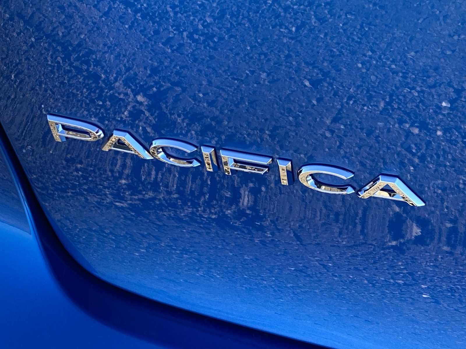 Thumbnail: 2026 Chrysler Pacifica - 15