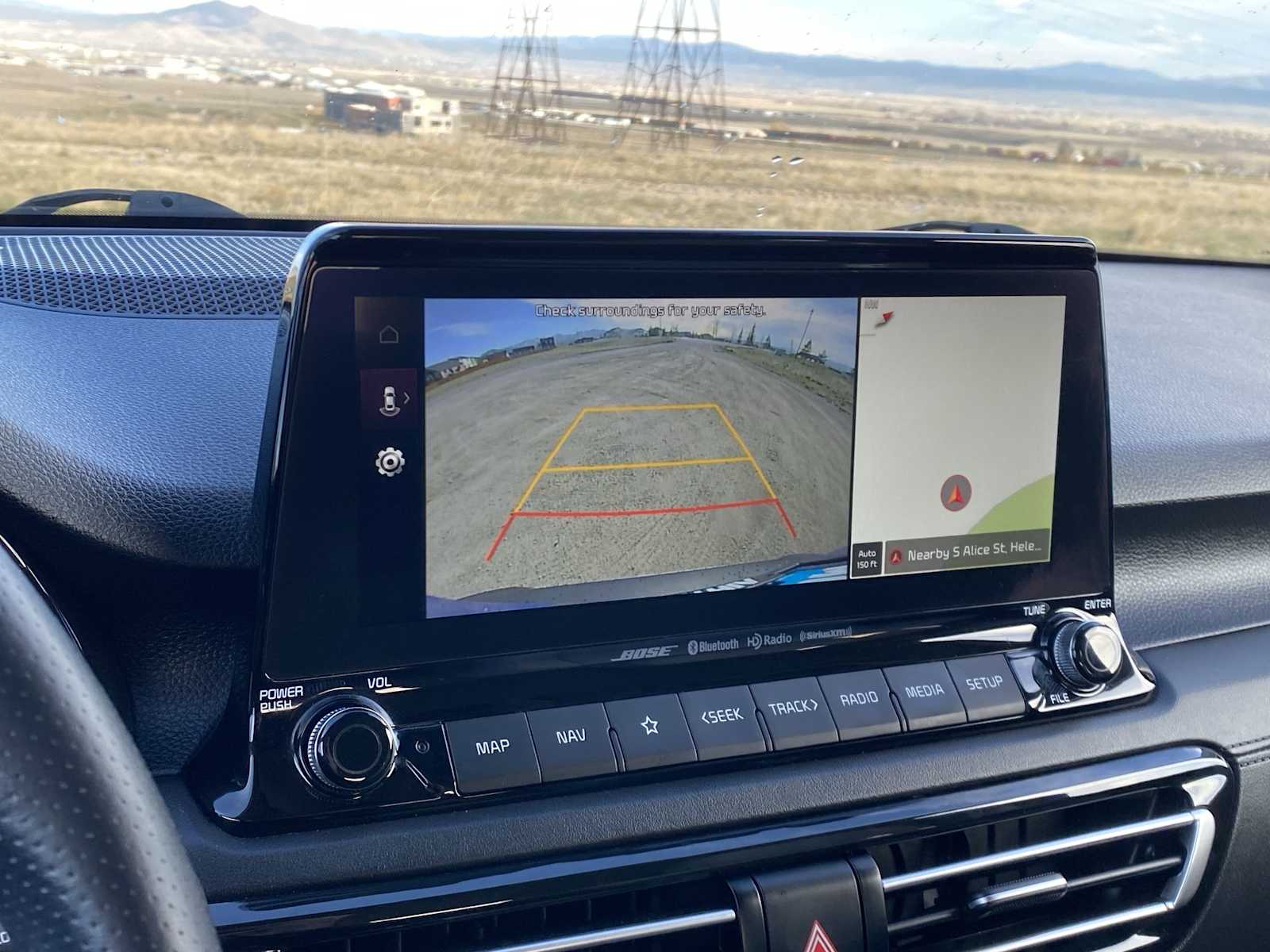 Thumbnail: 2023 Kia Seltos - 28