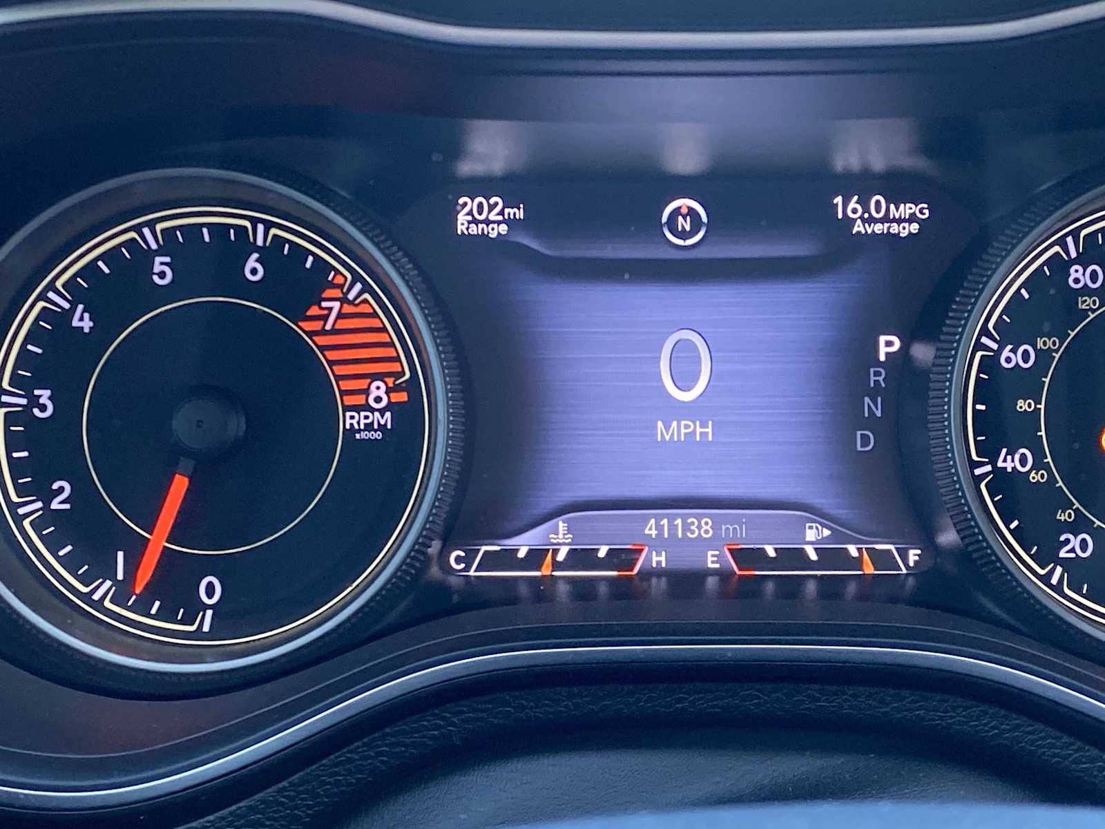 Thumbnail: 2019 Jeep Cherokee - 26