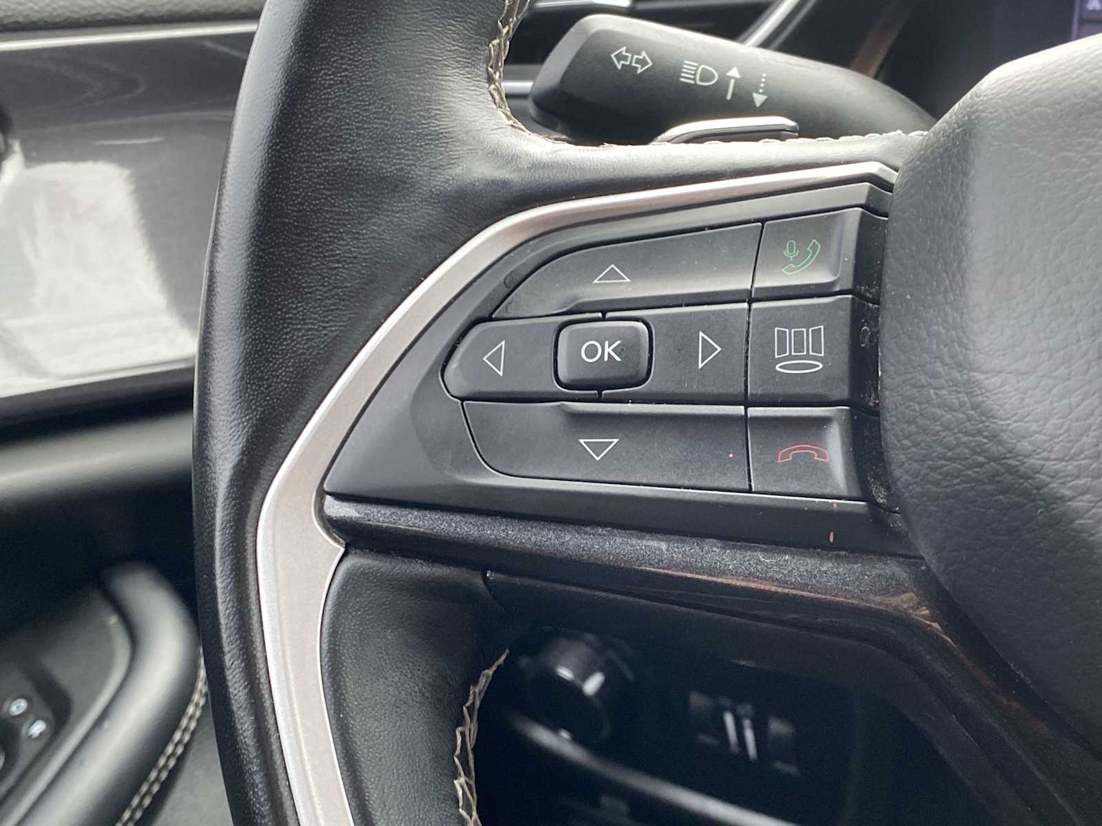 Thumbnail: 2021 Jeep Grand Cherokee L - 25