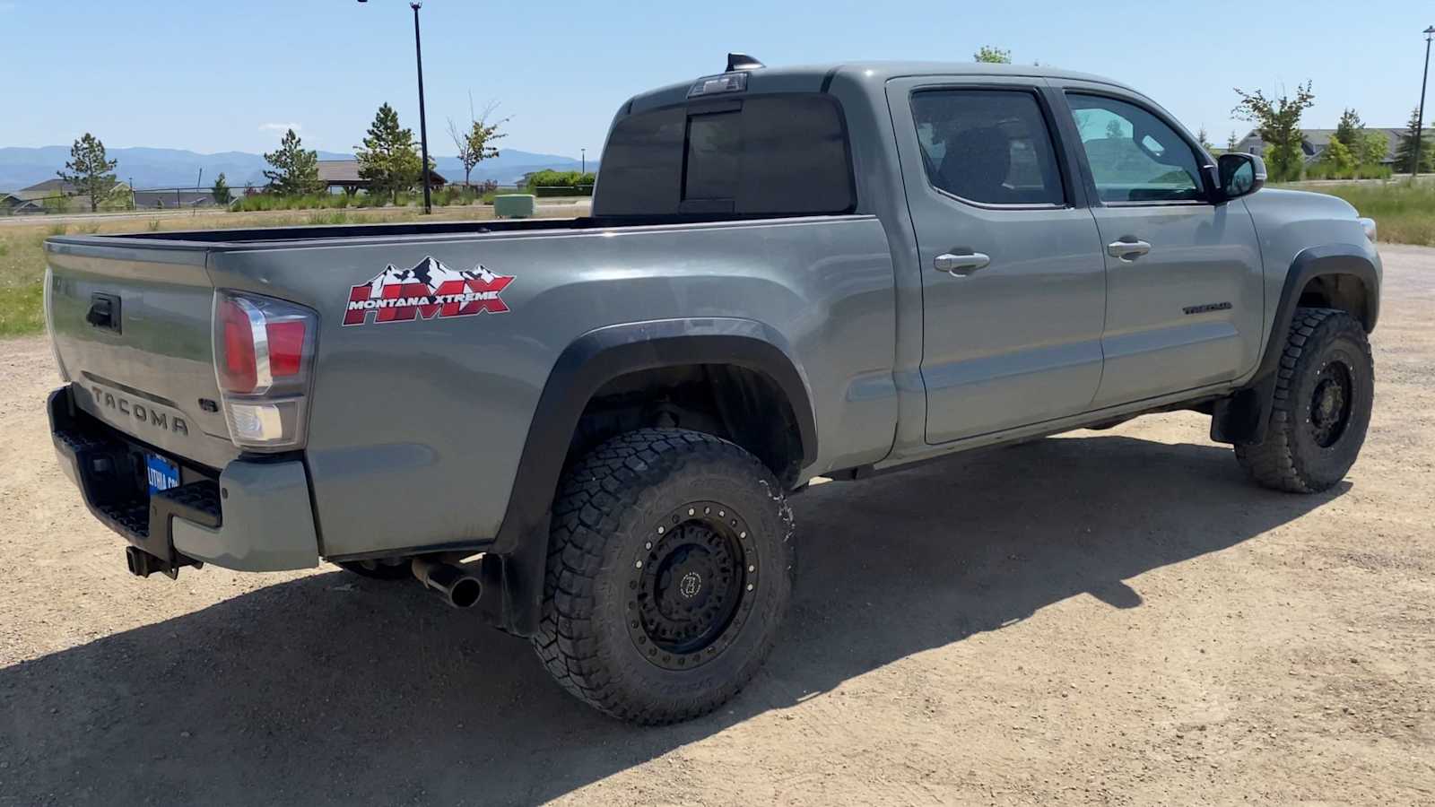 2022 Toyota Tacoma TRD Off-Road 8