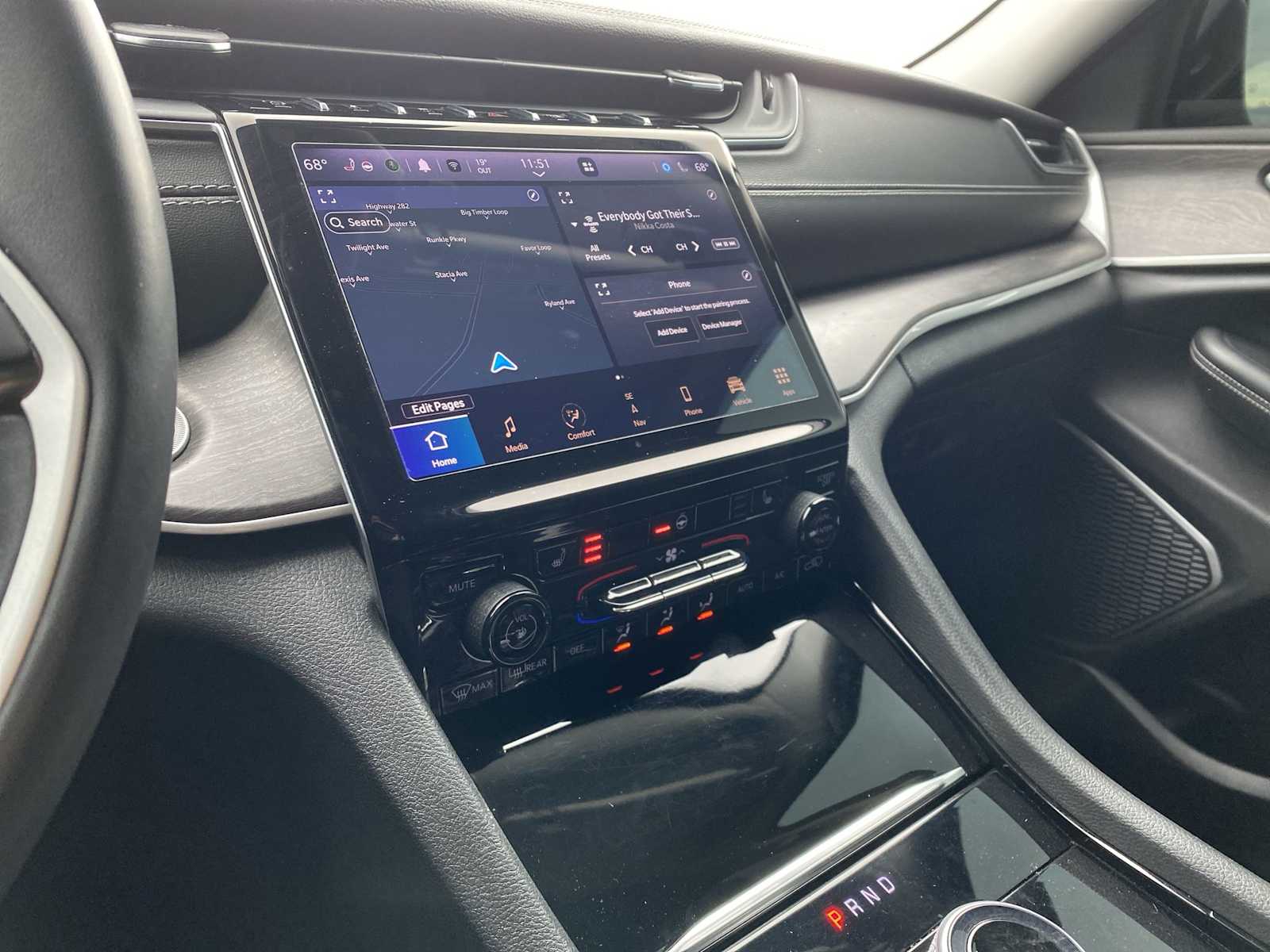 Thumbnail: 2021 Jeep Grand Cherokee L - 22