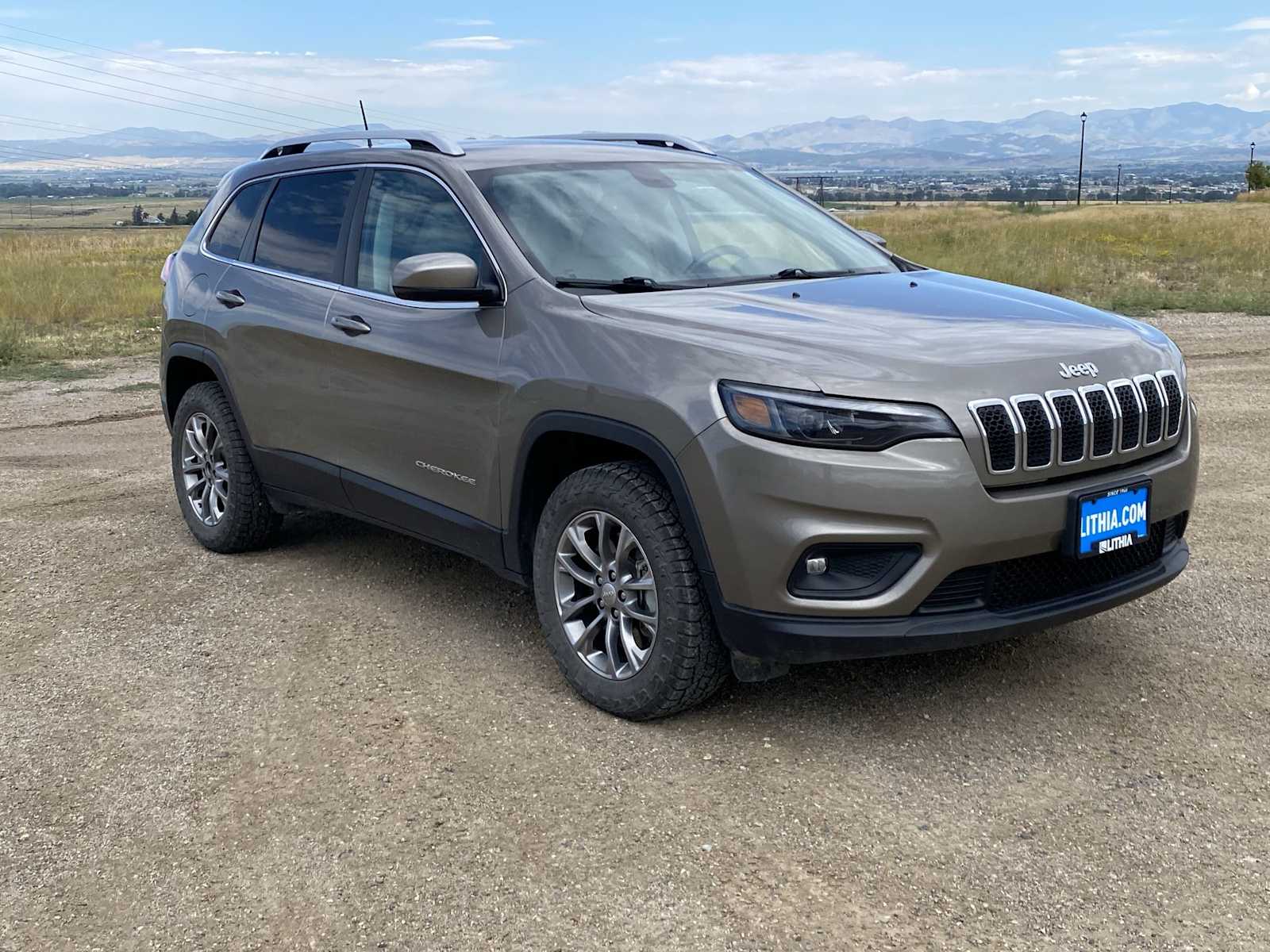 Thumbnail: 2020 Jeep Cherokee - 19