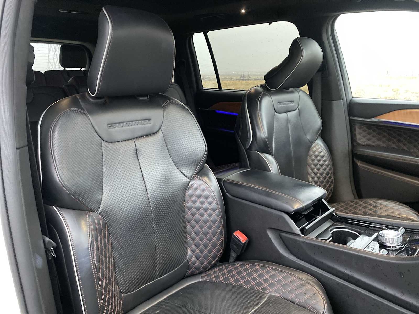 Thumbnail: 2022 Jeep Grand Cherokee - 18