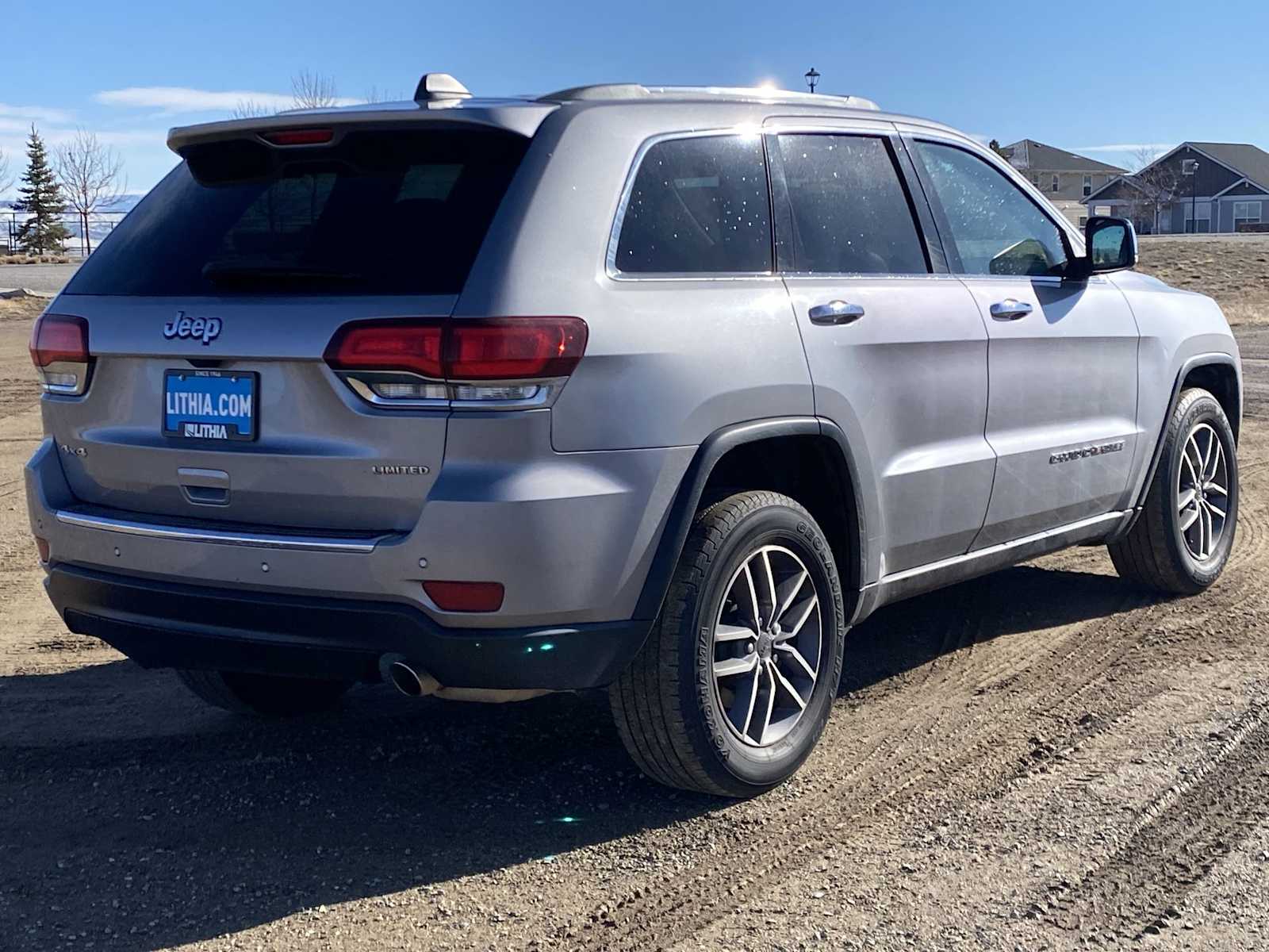 Thumbnail: 2021 Jeep Grand Cherokee - 14