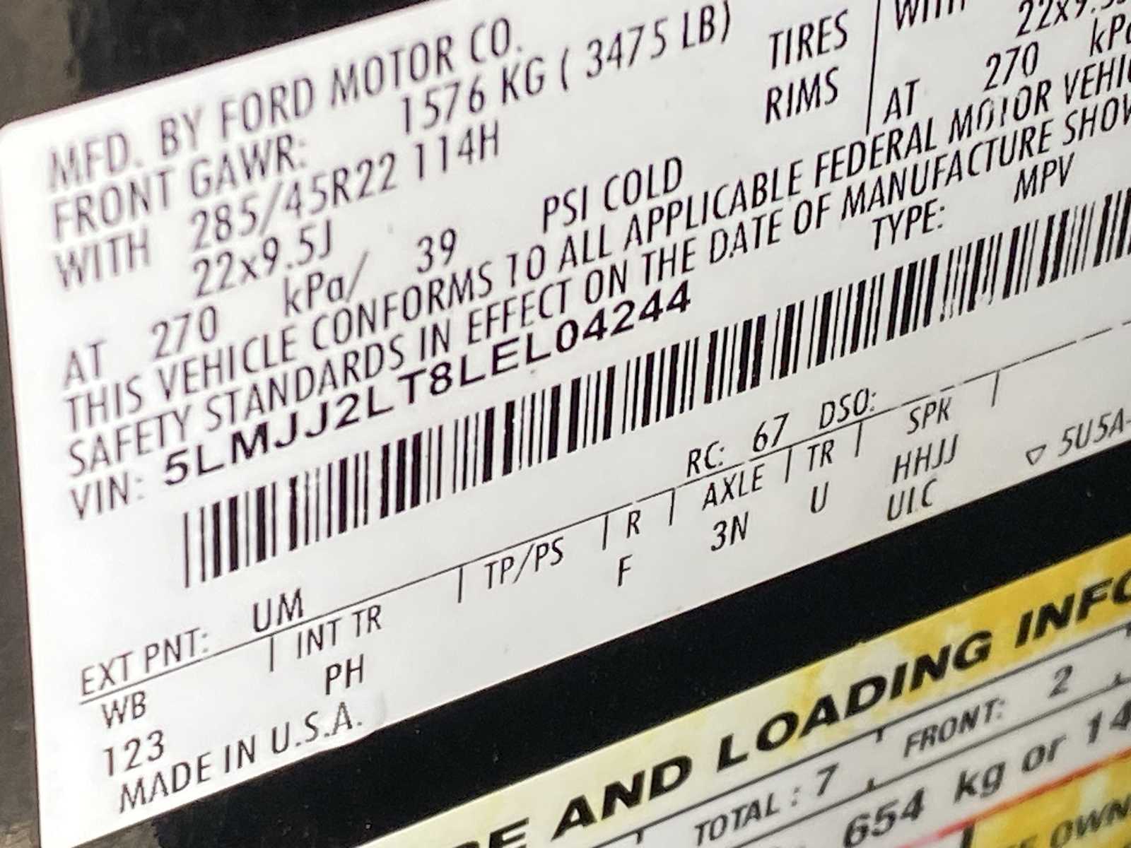 Thumbnail: 2020 Lincoln Navigator - 26