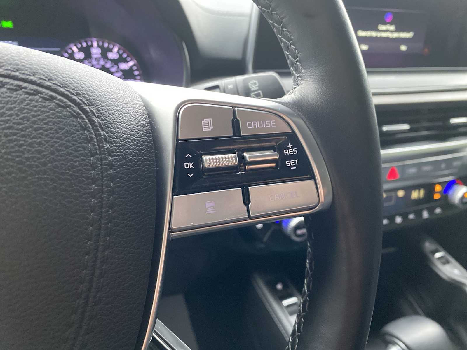 Thumbnail: 2022 Kia Telluride - 21