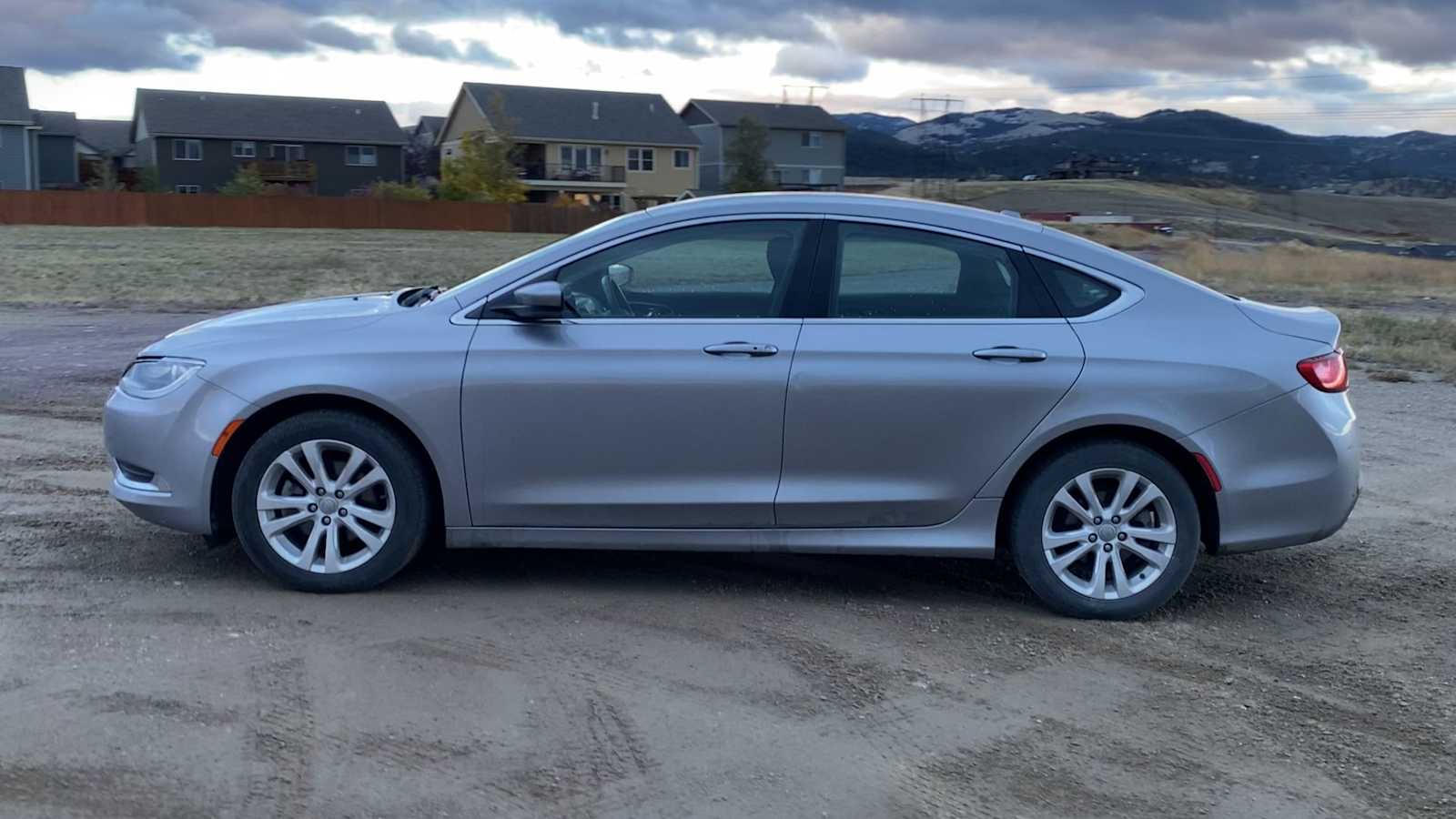 Thumbnail: 2016 Chrysler 200 - 6