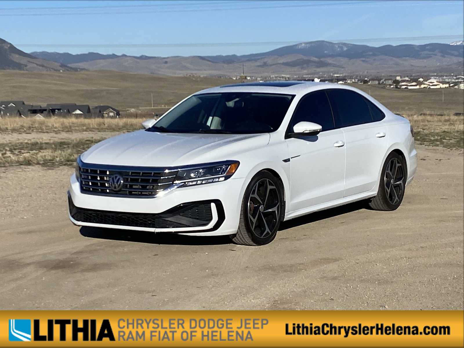 Thumbnail: 2020 Volkswagen Passat - 1