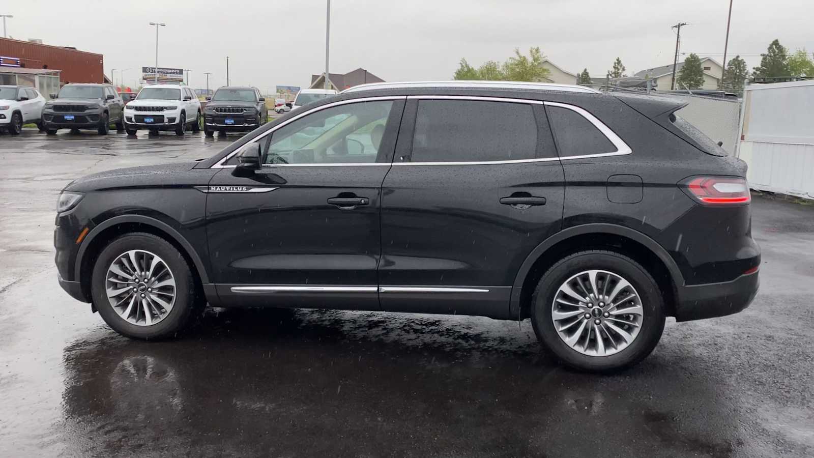 2021 Lincoln Nautilus Standard 6