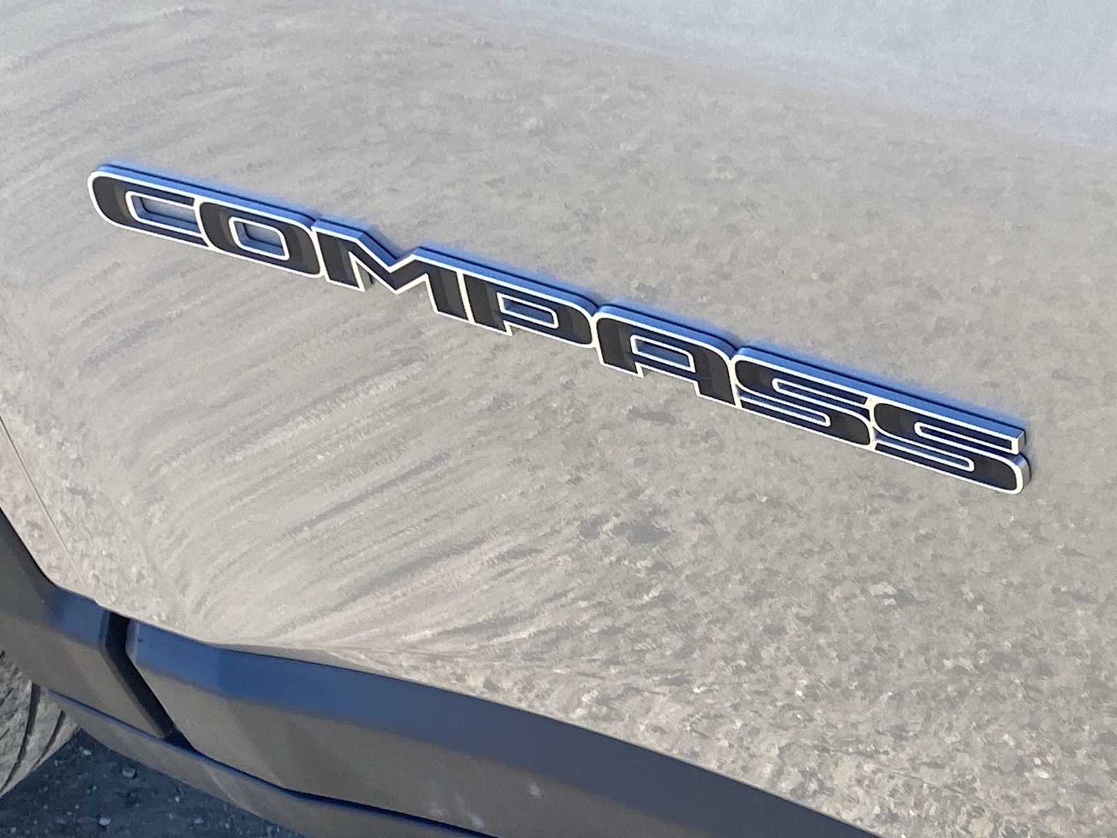 Thumbnail: 2023 Jeep Compass - 15