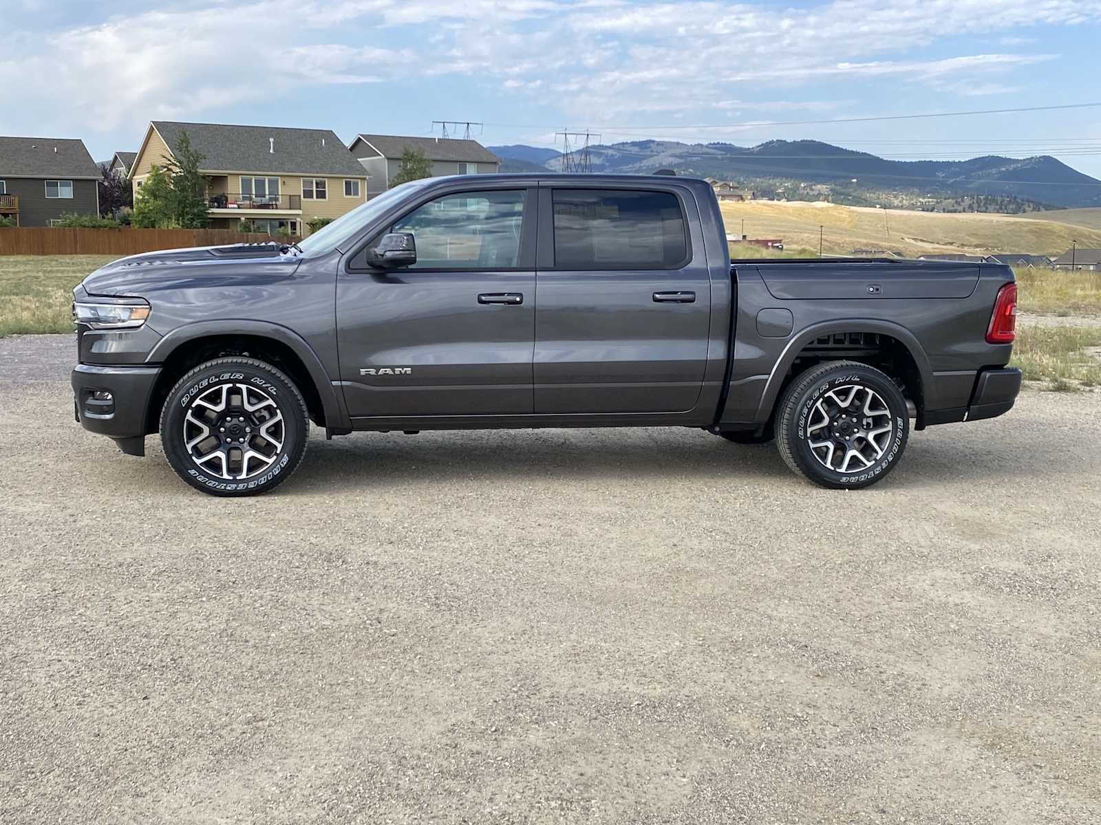 Thumbnail: 2026 RAM 1500 - 10