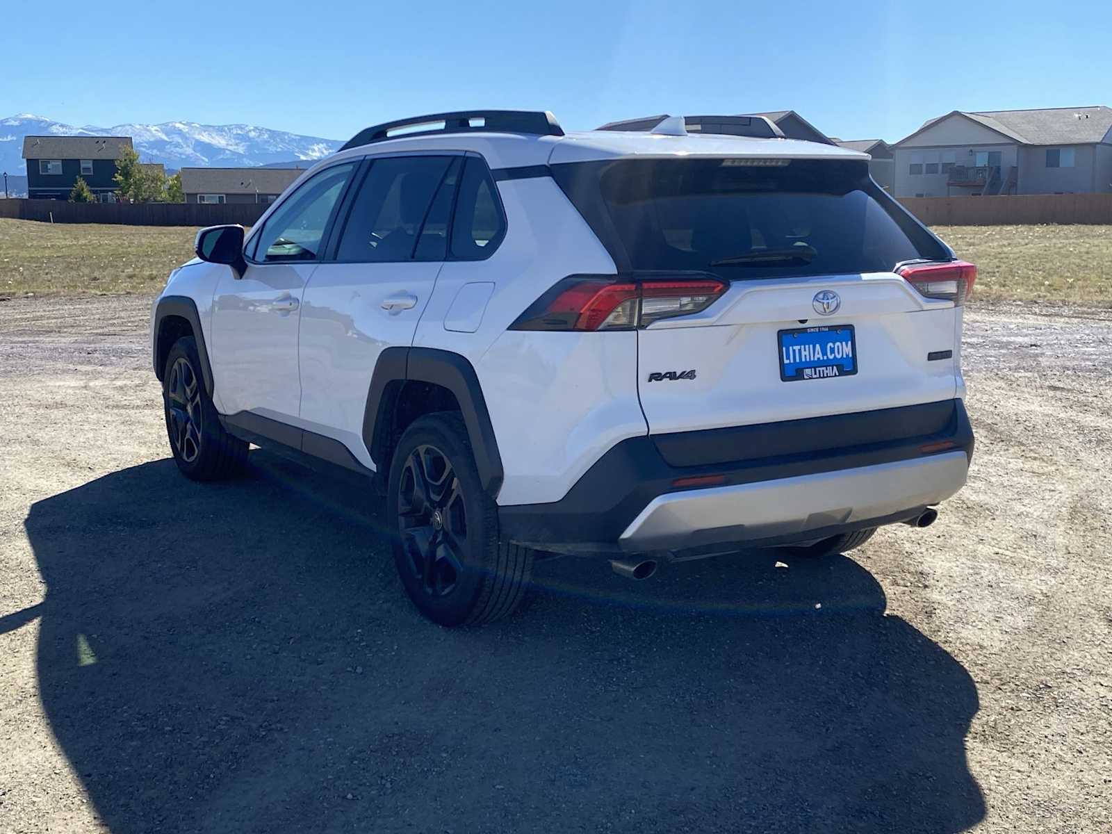 Thumbnail: 2023 Toyota RAV4 - 11