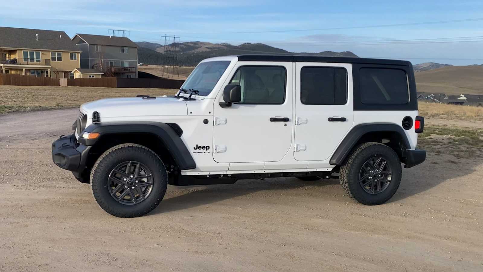 Thumbnail: 2026 Jeep Wrangler - 5