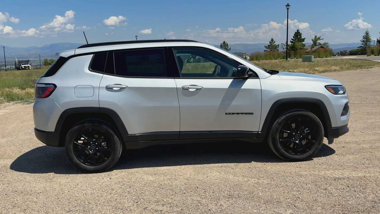 2026 Jeep Compass Latitude Altitude - Photo 9