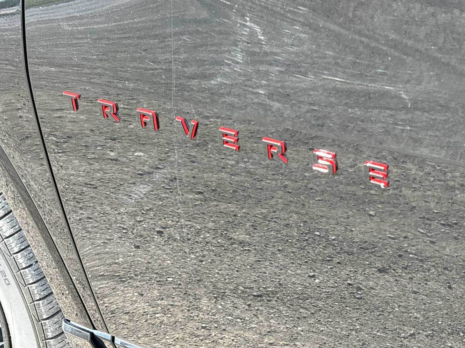 Thumbnail: 2021 Chevrolet Traverse - 14