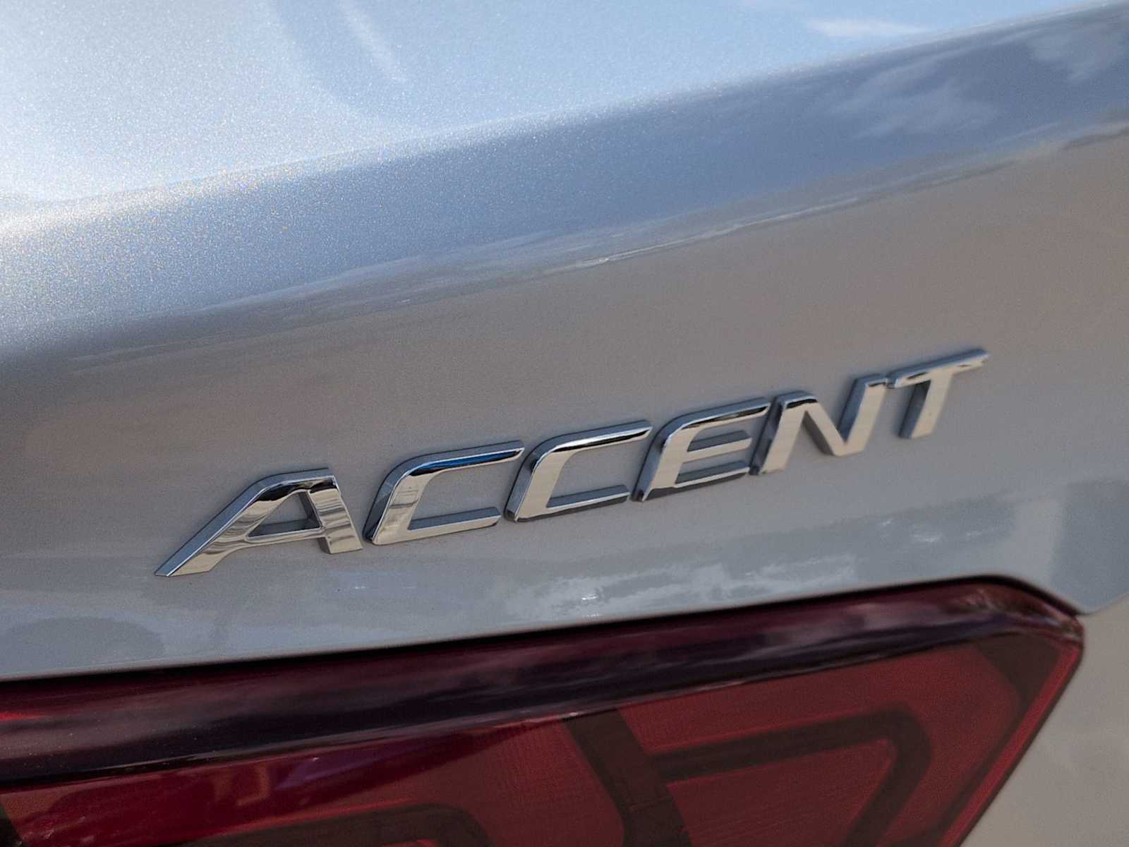 Thumbnail: 2022 Hyundai Accent - 13