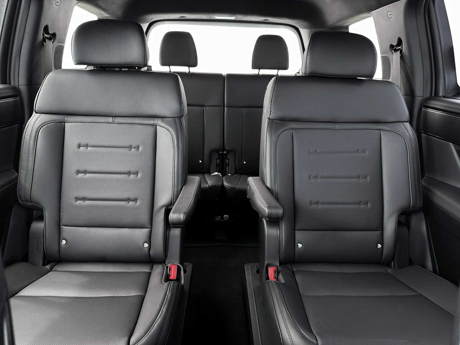 Thumbnail: 2026 Hyundai Santa Fe - 16
