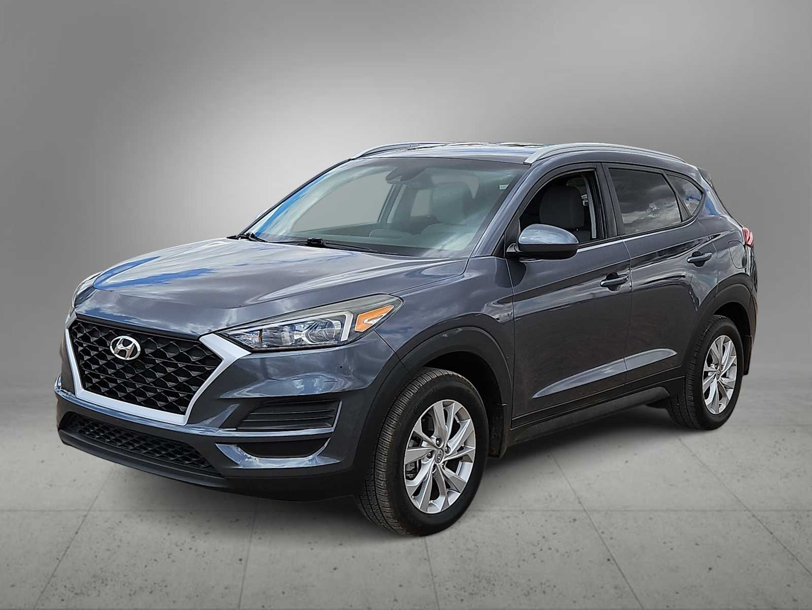 Thumbnail: 2019 Hyundai Tucson - 4