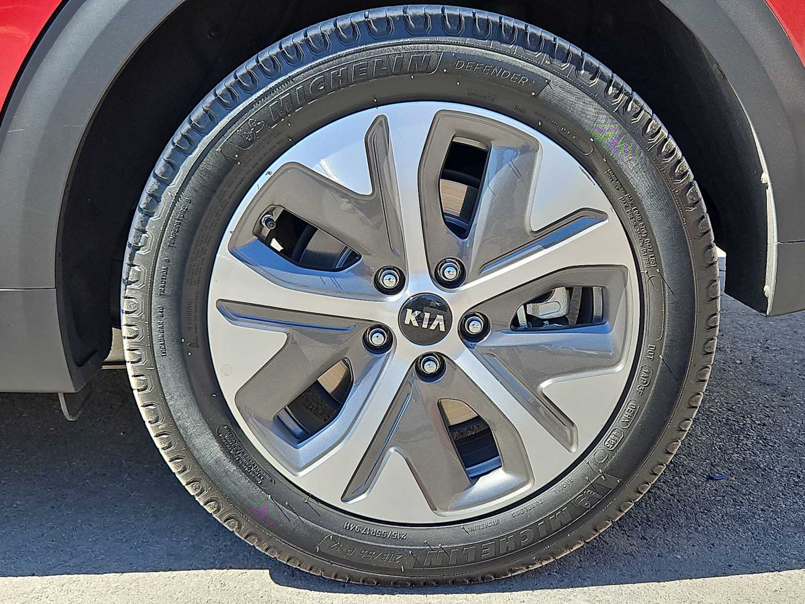 Thumbnail: 2020 Kia Niro - 14