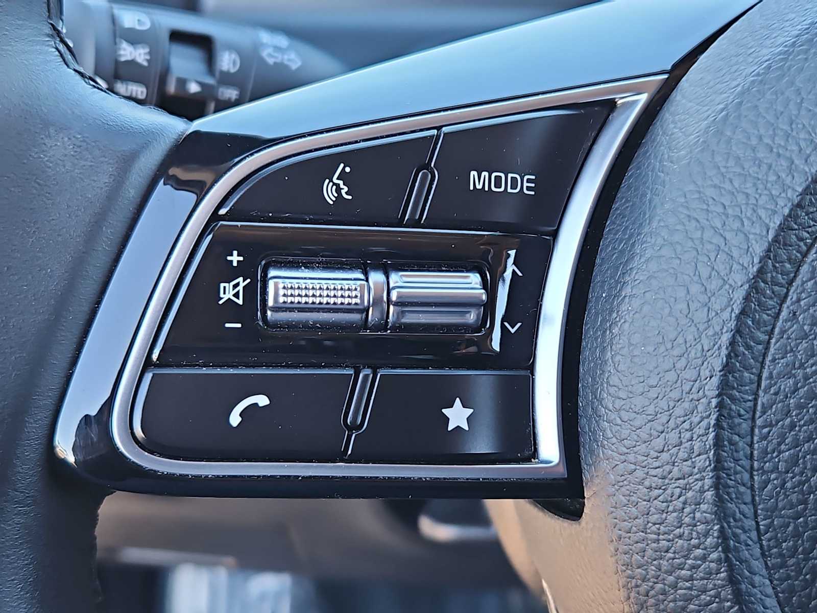 Thumbnail: 2024 Kia Seltos - 23