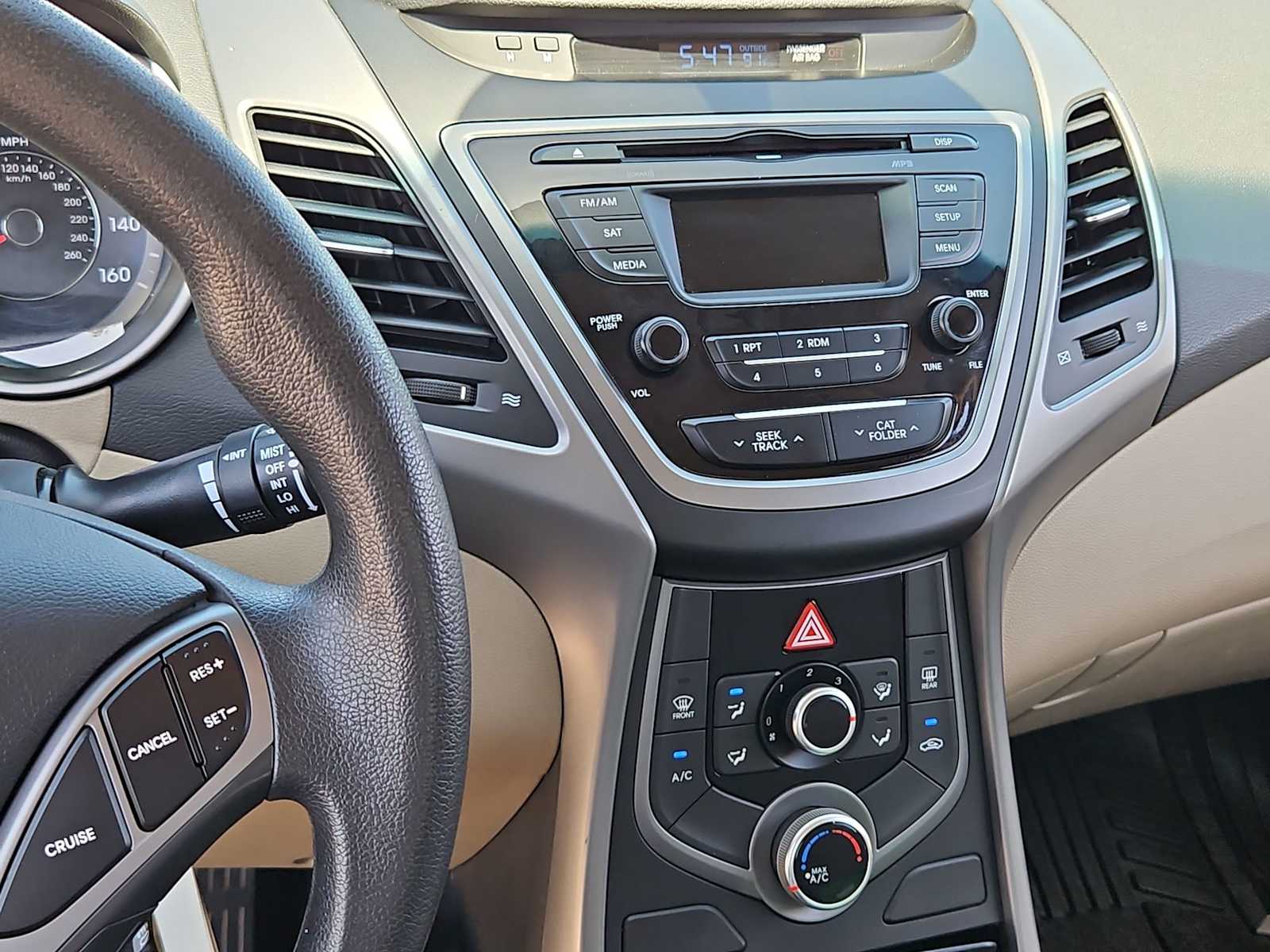 Thumbnail: 2014 Hyundai Elantra - 25